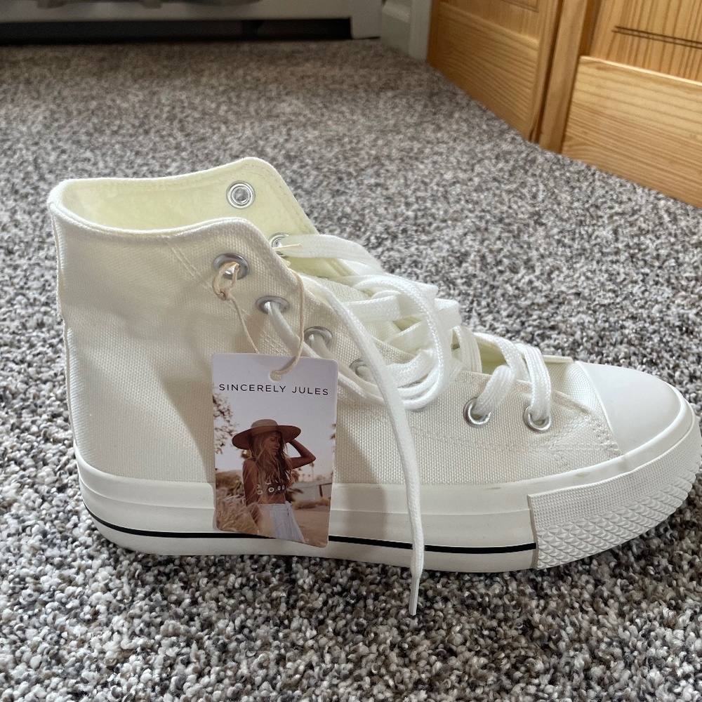 Sincerely Jules sneakers